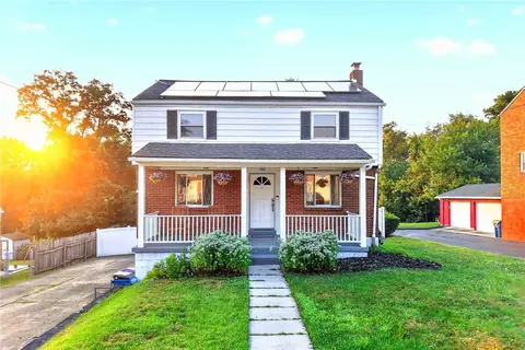 434 Regency Dr, Pittsburgh, PA 15239