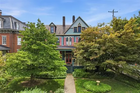 402 Peebles St, Sewickley, PA 15143