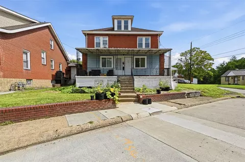 237-239 Waddell Ave, Clairton, PA 15025