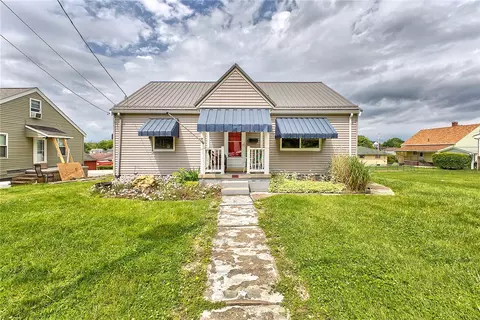 1108 Oak St, Connellsville, PA 15425