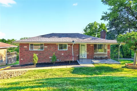 621 Woodland Rd, Canonsburg, PA 15317