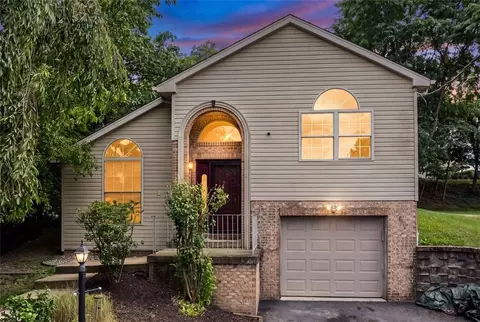 8400 Van Buren Dr, Pittsburgh, PA 15237