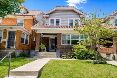 3717 Brighton Rd, Pittsburgh, PA 15212