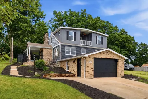 2947 Chautauqua Dr, Gibsonia, PA 15044