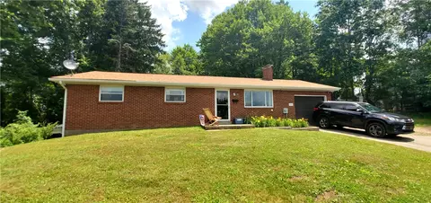 165 W Liberty St, Slippery Rock, PA 16057