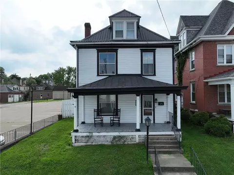 375 N Richhill St, Waynesburg, PA 15370