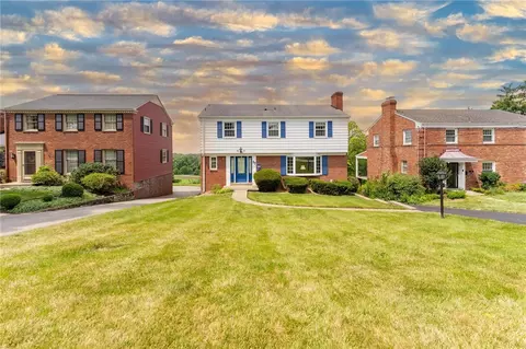 67 Moffett St, Pittsburgh, PA 15243