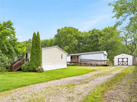 214 Griffie Rd, Friedens, PA 15541