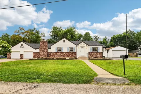 706 Naysmith Rd, North Versailles, PA 15137