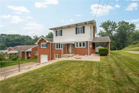 1410 Romano Dr, Bridgeville, PA 15017