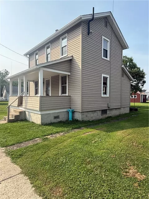 507 Grant St, Manorville, PA 16238