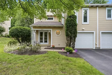 620 Brighton Woods Rd, Pittsburgh, PA 15212