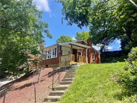 1016 Weber St, Pittsburgh, PA 15221