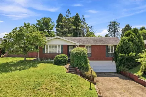 38 Jefferson Ave, Monessen, PA 15062