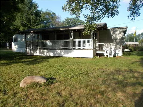 1410 Nancy Ave, Linesville, PA 16424