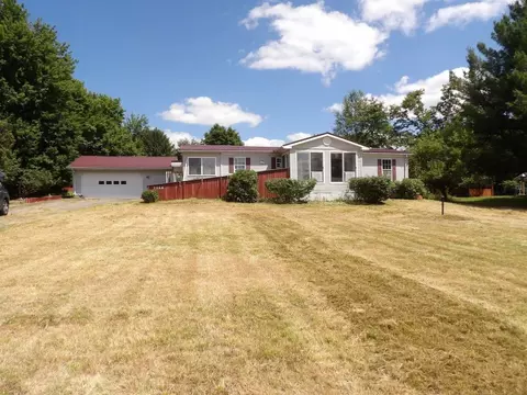 9266 Obrian Dr, Linesville, PA 16424
