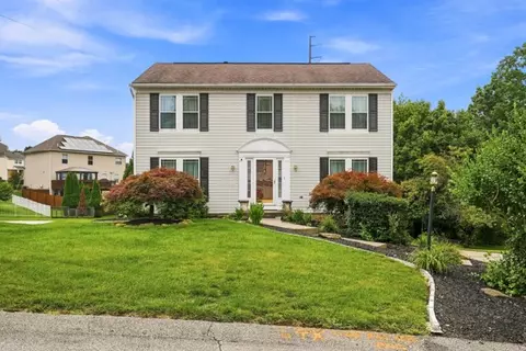 4004 Orchard Cir, Mckees Rocks, PA 15136