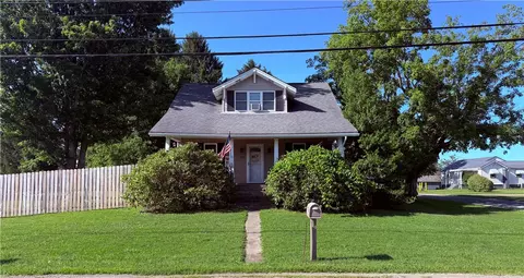 656 Browns Ferry Rd, Carmichaels, PA 15320