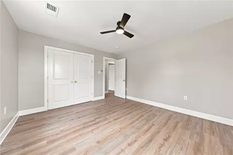Bedroom - 1076 Chapel Rd, Monaca, PA 15061 photo 5 of 8