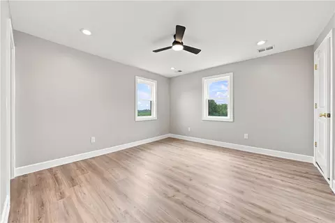 Bedroom - 1076 Chapel Rd, Monaca, PA 15061 photo 7 of 8