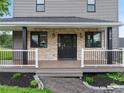 Exterior - 1076 Chapel Rd, Monaca, PA 15061 photo 5 of 7