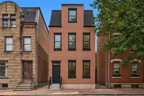 1217 Liverpool St, Pittsburgh, PA 15233