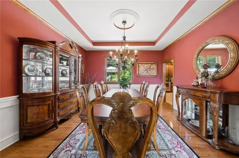 Dining - 6 Crystol Ct, Irwin, PA 15642 photo 1 of 4