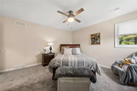 Bedroom - 6 Crystol Ct, Irwin, PA 15642 photo 5 of 7