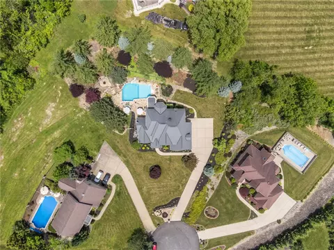 View/Area - 6 Crystol Ct, Irwin, PA 15642 photo 1 of 1