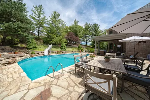 Exterior - 6 Crystol Ct, Irwin, PA 15642 photo 7 of 12