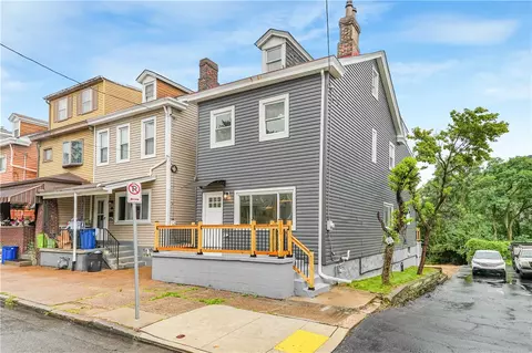 4706 Lorigan St, Pittsburgh, PA 15224