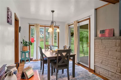 Dining - 449 Emerald Dr, Pittsburgh, PA 15237 photo 1 of 2