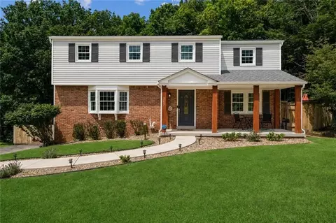 3657 Forbes Trail Dr, Murrysville, PA 15668