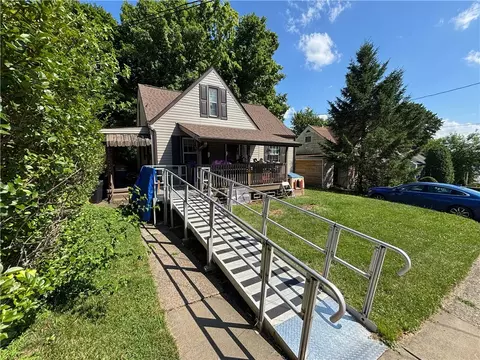 224 Seneca Dr, Arnold, PA 15068