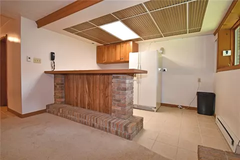 Kitchen - 986 Segar Rd, Pittsburgh, PA 15243 photo 6 of 6