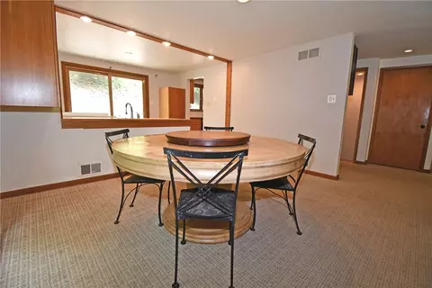 Dining - 986 Segar Rd, Pittsburgh, PA 15243 photo 3 of 3