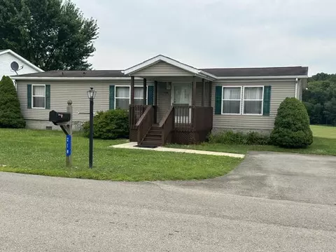 218 Nazarene Ln, Butler, PA 16001