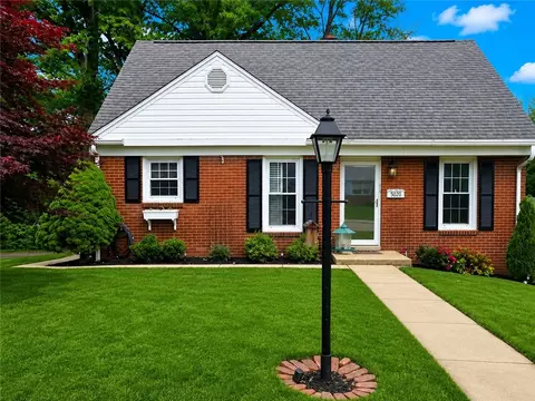 5020 Clifton, Aliquippa, PA 15001