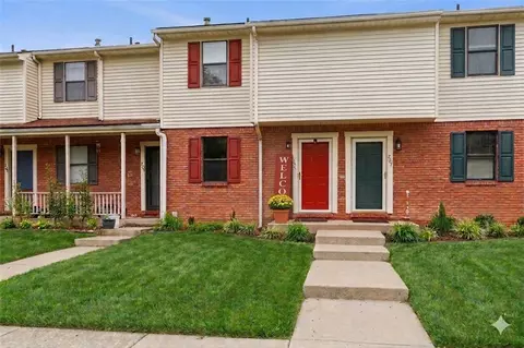 225 Woodhaven Dr, Seven Fields, PA 16046