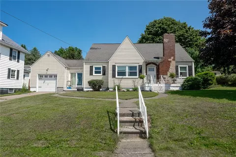 819 Grant St, Portage, PA 15946