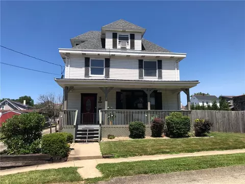 15 Kensington Cir, Uniontown, PA 15401