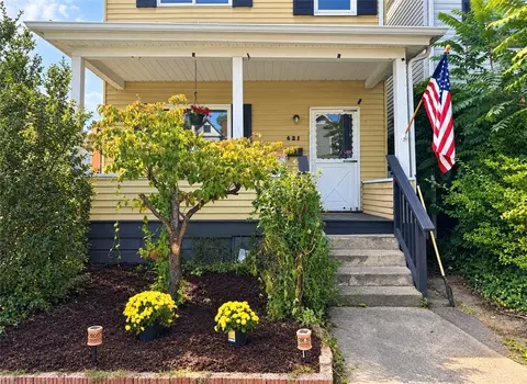 621 5th Ave, New Kensington, PA 15068