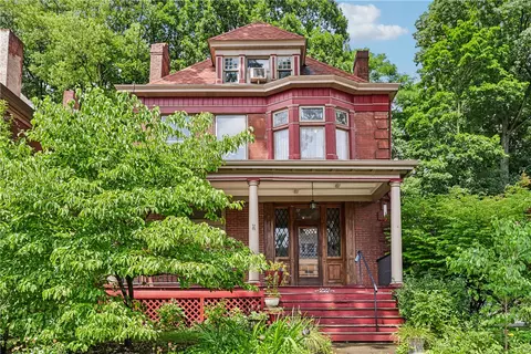 227 Elm St, Pittsburgh, PA 15218