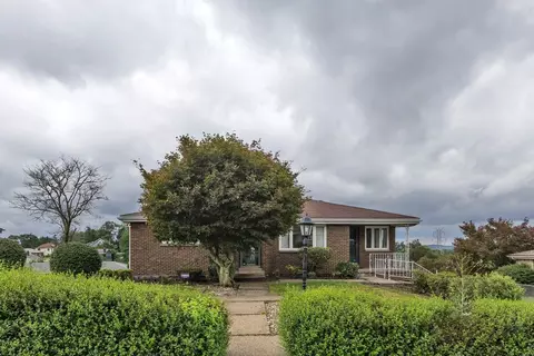 107 Greenridge Dr, Monongahela, PA 15063