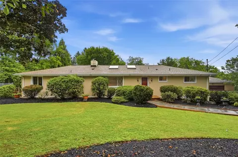 2156 Reis Run Rd, Pittsburgh, PA 15237