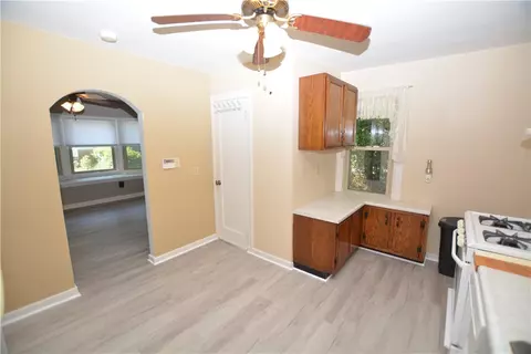 Entry Way - 2425 Hampton Ave, Allison Park, PA 15101 photo 1 of 1
