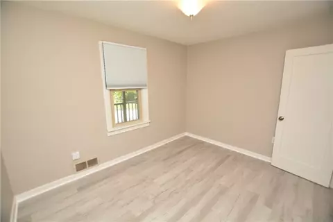 Bedroom - 2425 Hampton Ave, Allison Park, PA 15101 photo 4 of 7