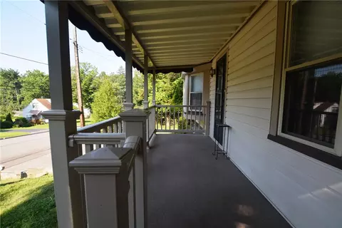 Exterior - 2425 Hampton Ave, Allison Park, PA 15101 photo 1 of 16