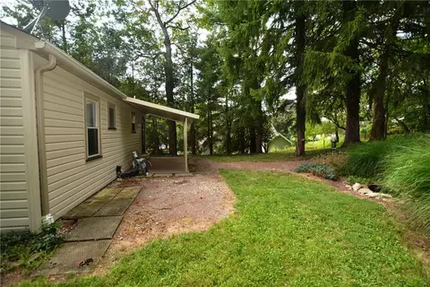 Exterior - 2425 Hampton Ave, Allison Park, PA 15101 photo 6 of 16