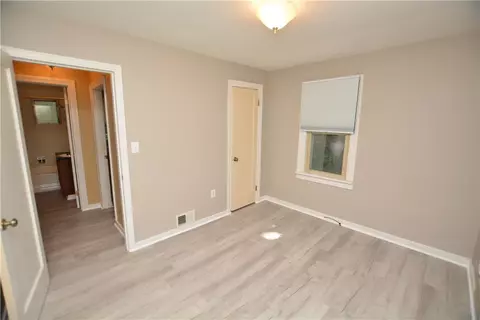 Bedroom - 2425 Hampton Ave, Allison Park, PA 15101 photo 2 of 7